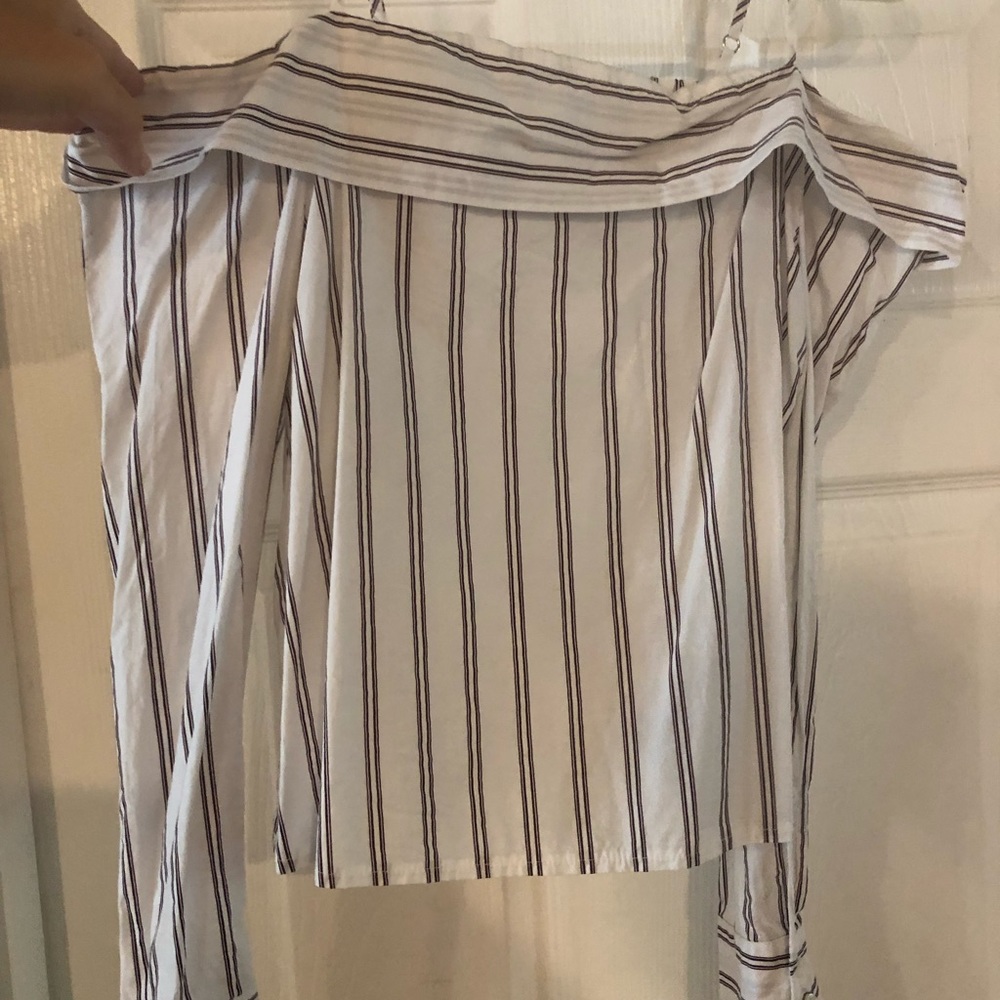 Forever 21 off the shoulder top
